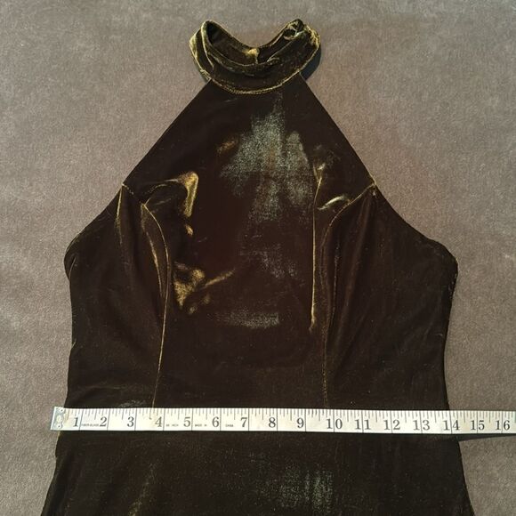 Women’s Halter Neck Full Length Velvet Sleeveless Formal Dress ZipBack Size 6 - Picture 9 of 12